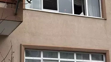 Gölcük'te Yangın: Çift Hastaneye Kaldırıldı