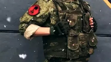 Genç astsubay kalbine yenik düştü