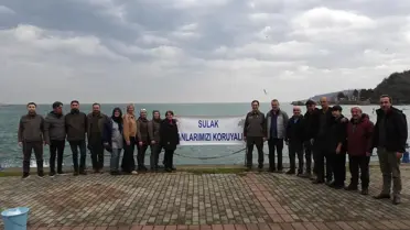 Tirebolu'da Su Kuşlarına Yemleme Etkinliği