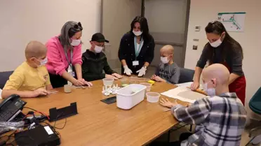 Adana'da Hastane Çocukları İçin El Becerileri Atölyesi