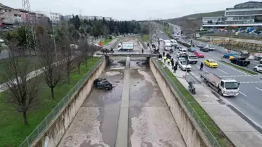 Ters Yönden Dönüş Kaza Yaptı