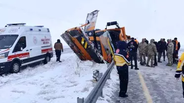 Van'da Karayolları İş Makinesi Kazası: 1 Ölü, 1 Yaralı