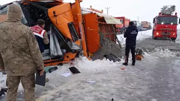 Van'da Kar Makinesi Kazası: 2 Ölü