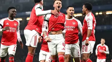 Arsenal, İngiltere Lig Kupası'nda finale yükseldi