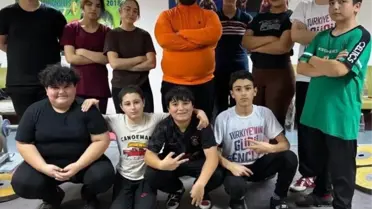 Bilecik'te Halter Sporcuları Güçleniyor