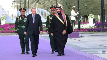 Erdoğan'ın Suudi Arabistan Ziyaretinde Yenilenebilir Enerji Anlaşmaları İmzalandı