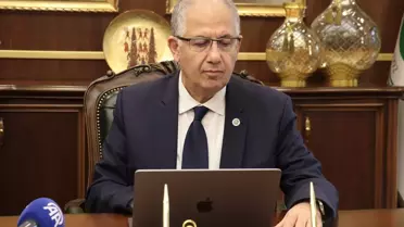 Rektör Cantürk, Yılın Kareleri Oylamasına Katıldı