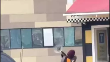 Bursa'da Taksi Durağında Sinir Krizi