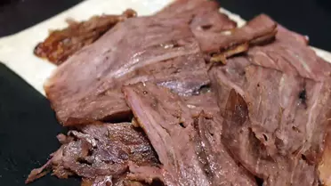 Zincir marketlerde ''Kampanyalı'' satılan dönerden at ve eşek eti çıktı