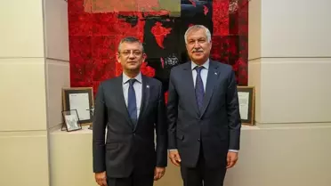 Özgür Özel'den Zeydan Karalar açıklaması: Kurulan kumpaslar çöktü