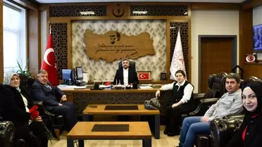 Başhekim Gömeç'ten Kanser Hastalarına Ziyaret