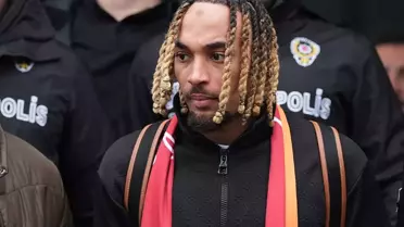 Galatasaray, Sacha Boey'i KAP'a bildirdi! İşte transferin maliyeti