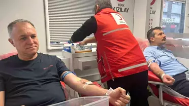 İzmir'de imam hatiplilerden kan bağışı seferberliği