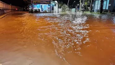 Torbalı'da sağanak, sürücüyü hayattan kopardı