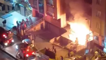 Kağıthane'de yangında mahalleliyi ıslık çalarak uyandırdı: Yangın var aşağı inin