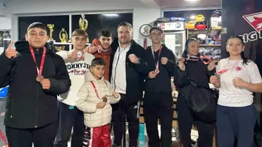 Salihli Kick Boksçularından Başarı