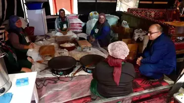 Yörüklerin 'Kıl çadırı' kuruldu fuarın gözdesi oldu