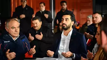 6 Şubat depremlerinde hayatını kaybedenler Tuzla'da dualarla anıldı