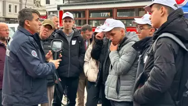 6 Şubat depremlerinde hayatını kaybedenler Uşak'ta dualarla anıldı