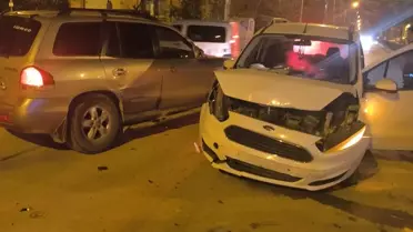 Merzifon'da Trafik Kazası: 2 Yaralı