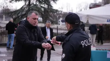 Depremde Hayatını Kaybedenler İçin Lokma Dağıtıldı