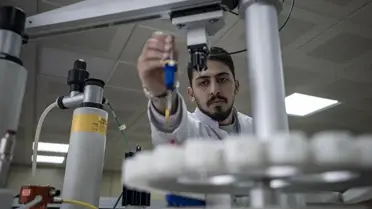 Atatürk Üniversitesinden bilim insanları, ilaç ham madde üretimi çalışmalarını anlattı