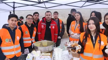 Çankırı'da öğretmen ve öğrencilerden deprem farkındalığı etkinliği