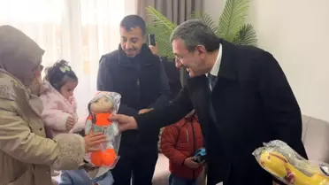 Cumhurbaşkanı Yardımcısı Yılmaz Şahinbey'de sosyal konutları inceledi