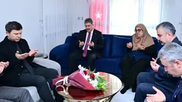 Eskişehir Valisi Yılmaz, şehit Mevlüt Kahveci'nin ailesini ziyaret etti
