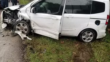 Karabük'te Trafik Kazası: 5 Yaralı