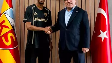 Kayserispor, Joshua Brenet ile Anlaşma Sağladı