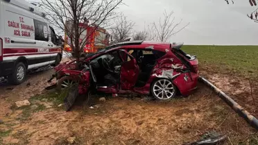 Mardin'de Tır-Otomobil Kazası: 1 Ölü, 4 Yaralı