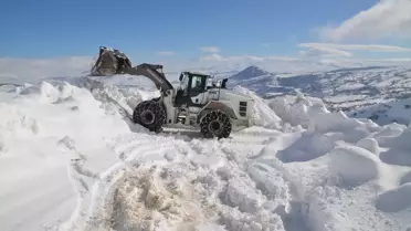 Muş'ta Karla Mücadele Süper Hızla Devam Ediyor