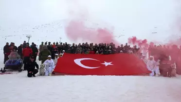 Muş'ta Renkli Kar Festivali