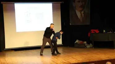 Nazilli'de '6 Şubat Depremleri'nin yıl dönümünde anlamlı eğitim