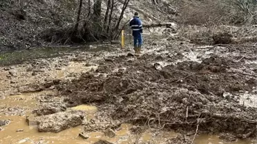 Ödemiş'te Heyelan Kapanan Yol Açıldı