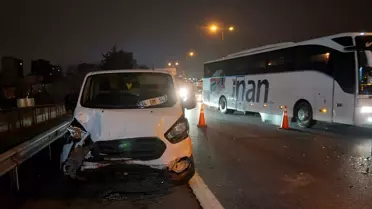 TEM Otoyolu'nda 8 araç birbirine girdi! Trafik kilitlendi