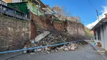 Uşak'ta Evler Tahliye Edildi