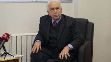 Vatan Partisi Genel Başkanı Perinçek, İran'ın Ankara Büyükelçisi Habibullahzade ile görüştü