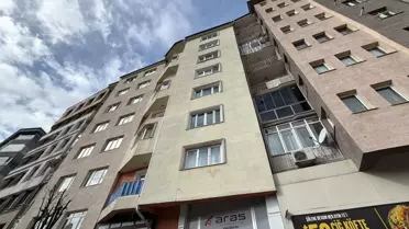 Eskişehir'de Çatıdan Düşen Operatör Hayatını Kaybetti