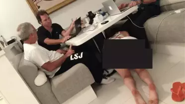 İnfial yaratan kare! Fotoğraftaki 2 detay dünyayı ayağa kaldırdı