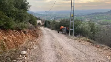 Adana'da Traktör Devrildi: 1 Ölü