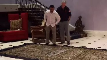 Kâbe örtüsüne ait parçaların, Epstein'ın evinde halı olarak kullanıldığı ortaya çıktı