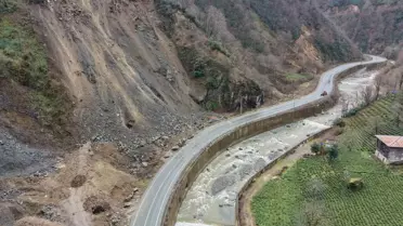Rize'de Heyelan Dronla Görüntülendi