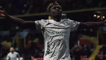 Kocaelispor, Kayseri'de Agyei'nin golleriyle 3 puana uzandı