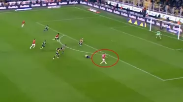 3-0 yenikken yaptığı hareketi Fener taraftarı ayakta alkışladı