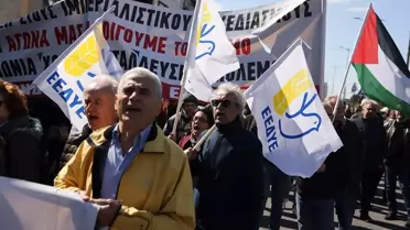 Atina'da İran'a Saldırılar Protesto Edildi