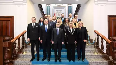 Bakan Gürlek'ten Avukatlara Destek