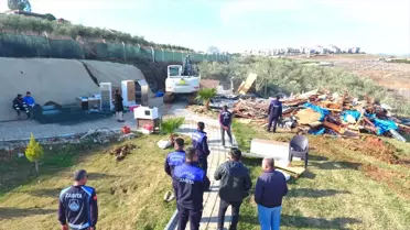 Seyhan Baraj Gölü'ndeki Kaçak Yapılar Yıkılıyor