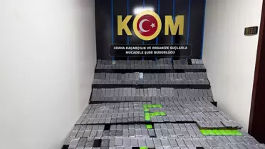 Adana'da 452 Kaçak Cep Telefonu Ele Geçirildi